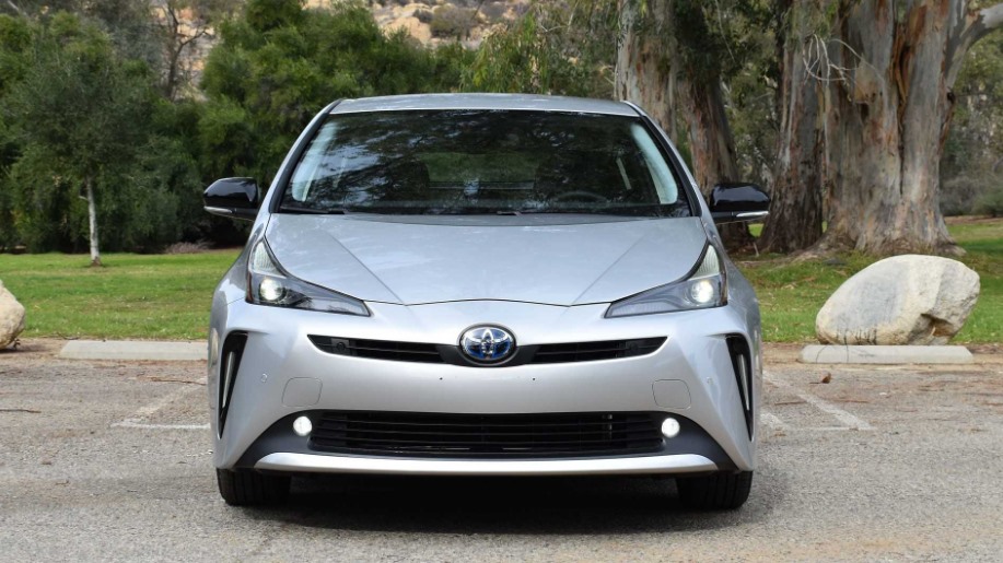 Next-Gen 2024 Toyota Prius Release Date and Price