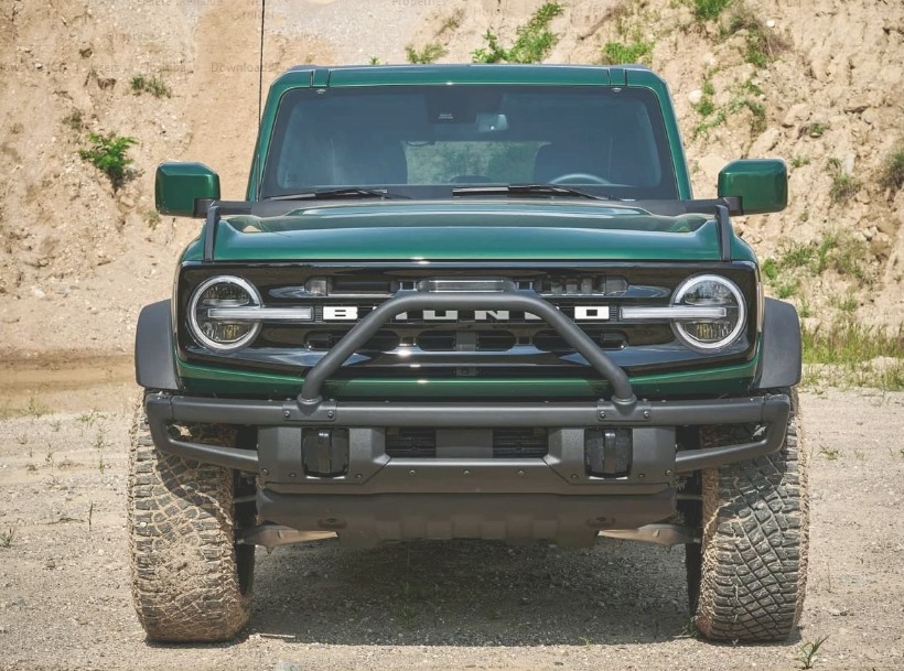 Ford Bronco 2023: Price, Release Date, & Specs
